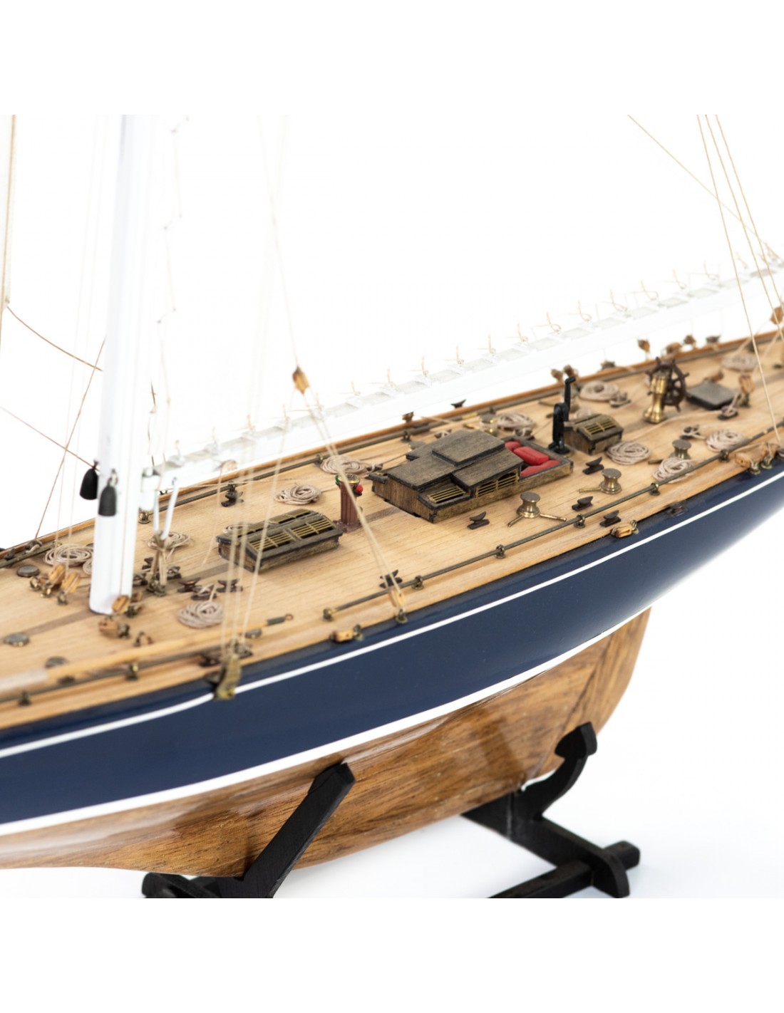Amati Models - Endeavour 1:35 - America's Cup